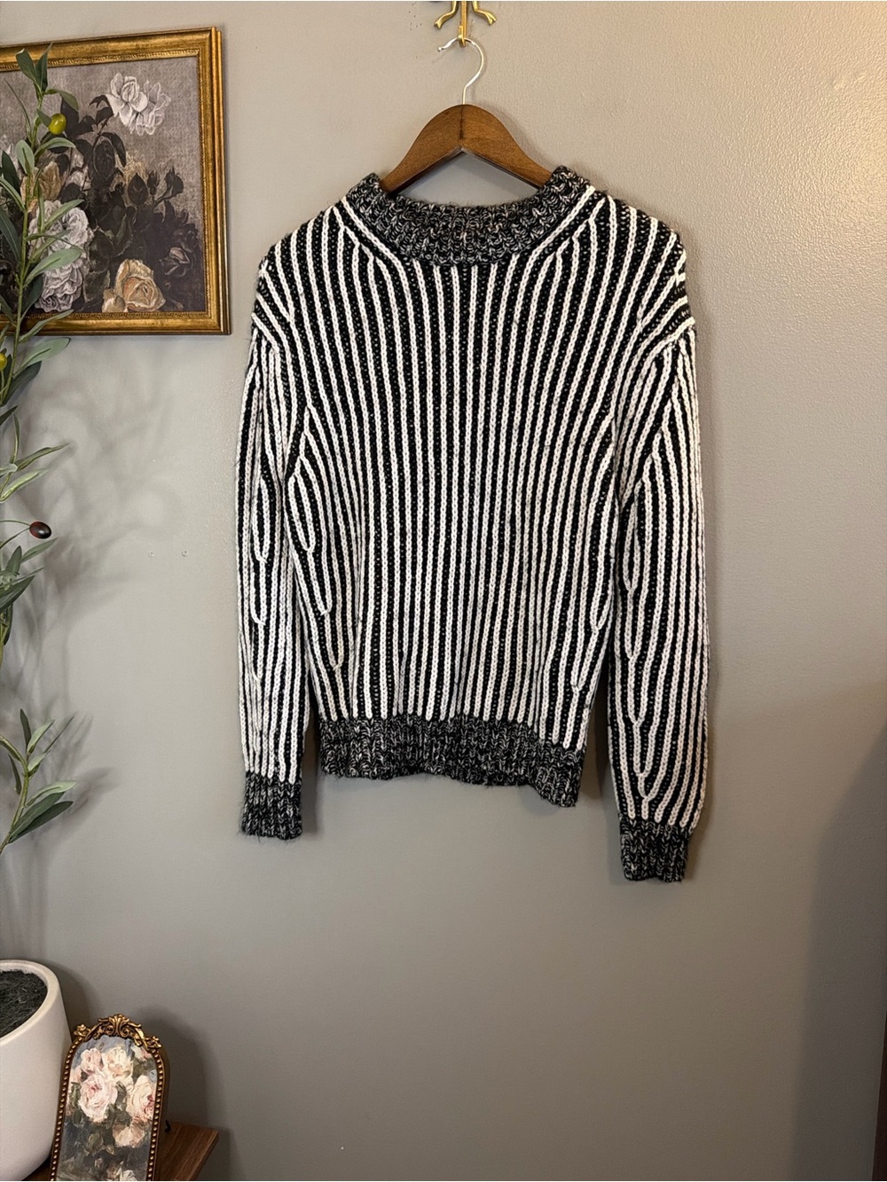 Elizabeth and James XS Black White Chunky Rib Knit Sweater Textured Pullover - Picture 2 of 7